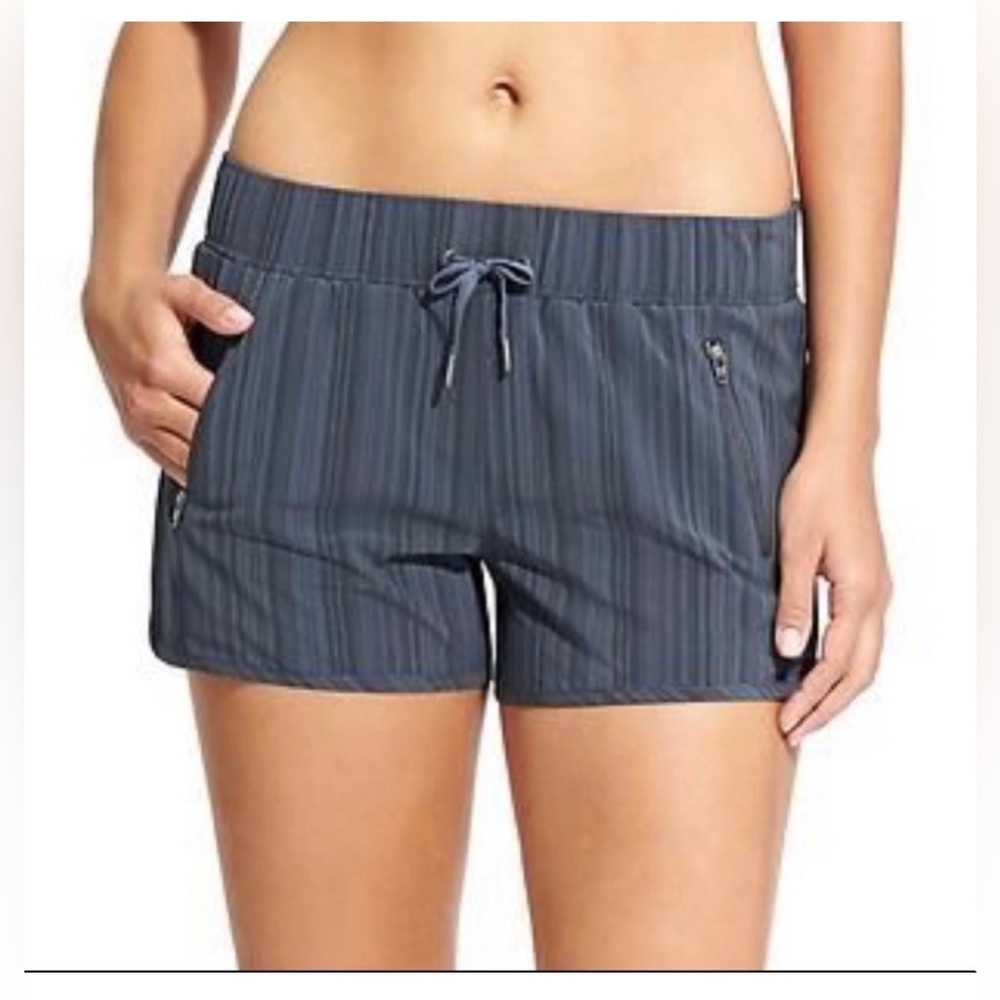 Like new! Athleta Strip Sway Short